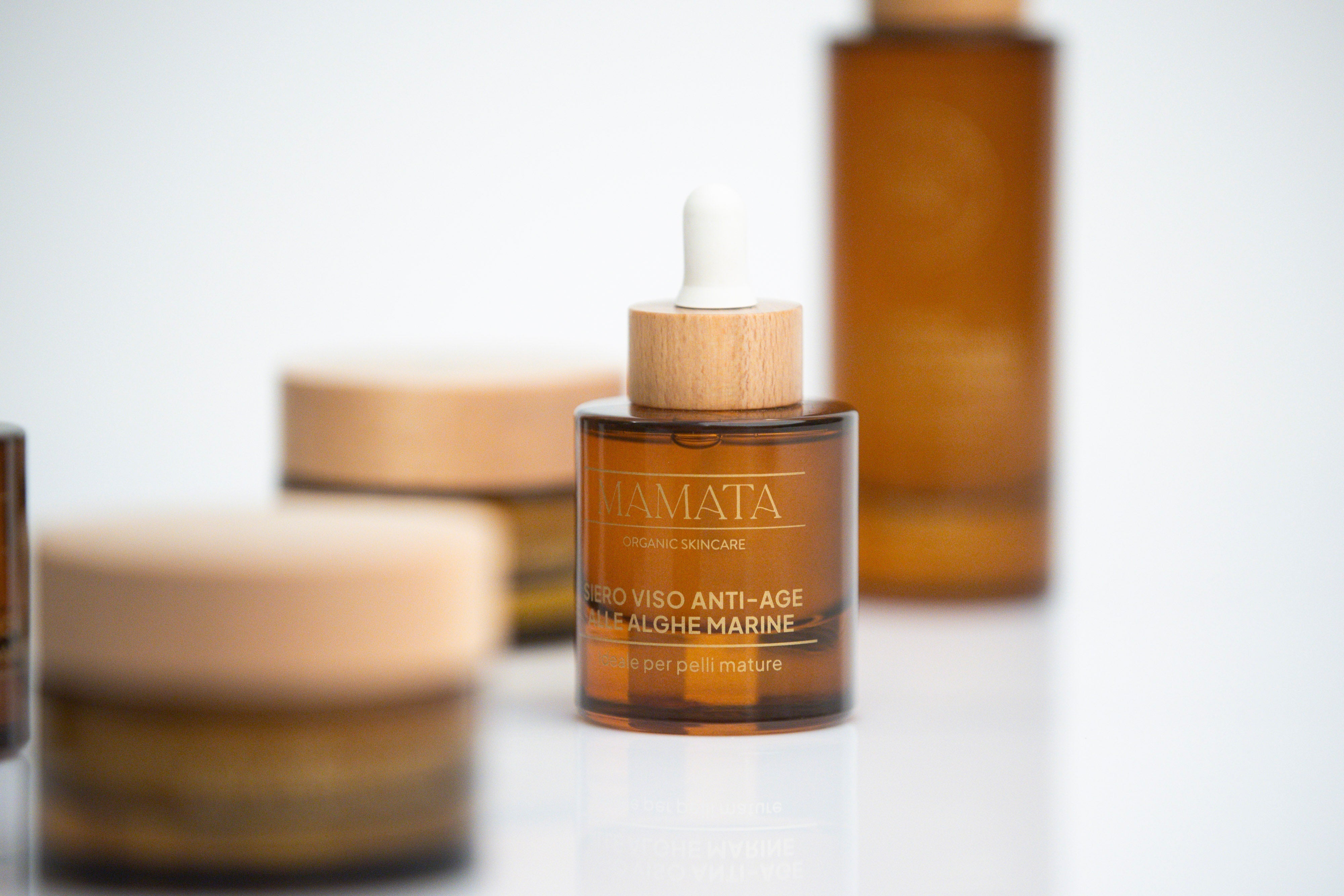 Oli e sieri: due linguaggi della pelle