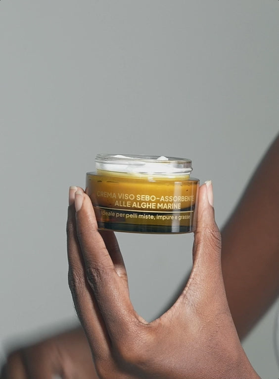 Video di applicazione · Crema viso sebo-assorbente